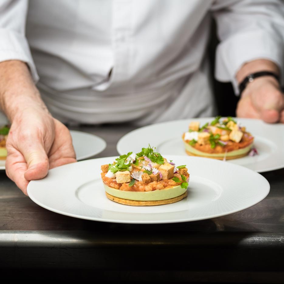 chef-sur-un-bateau-diner-d-affaires